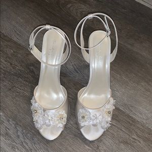 Only worn once wedding shoes